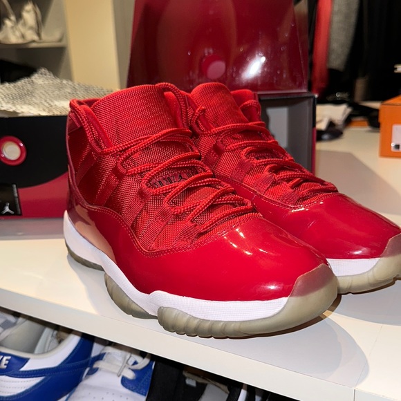 Jordan Other - Air Jordan 11 retro win like 96